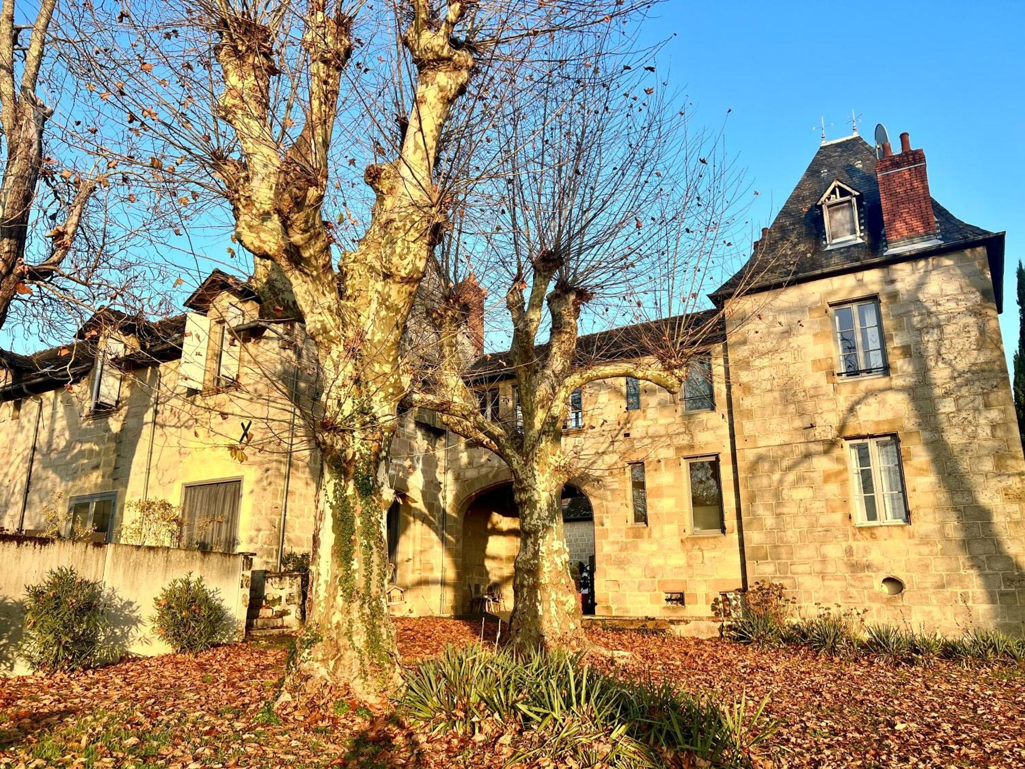 Hotel Chateau De Lacan Brive-la-Gaillarde Exterior foto